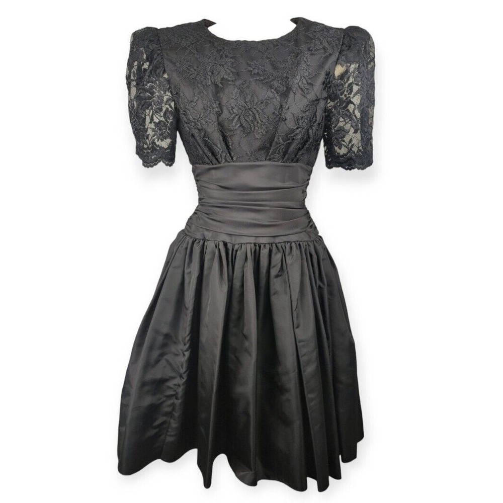 EXPO NITE Vintage Black Lace 80s Prom Dress Shoulder Pads Wednesday Goth Retro 4